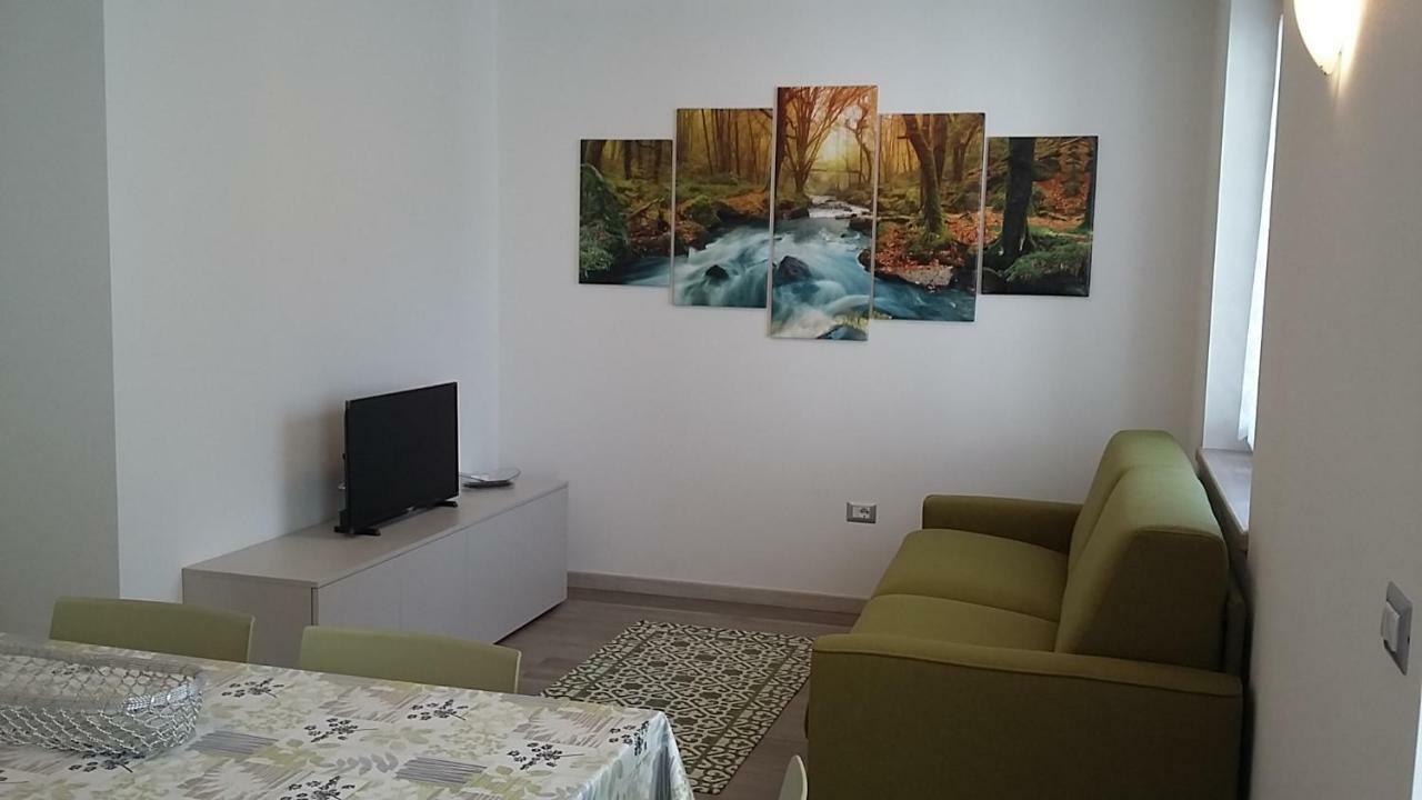 Chalet La Perla מולבנו מראה חיצוני תמונה